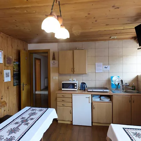 Chmiel Gospodarstwo agroturystyczne *