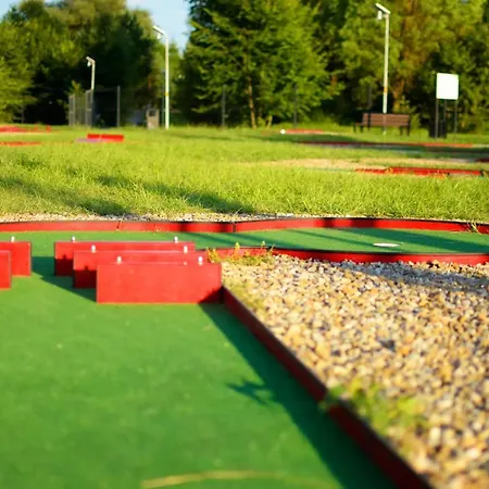 Chmiel ファームステイ スロモフツェ・ビジネ