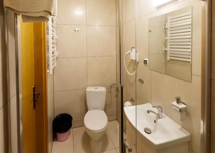 Chmiel Gospodarstwo agroturystyczne *