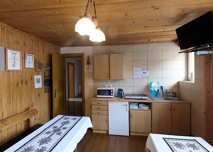 Chmiel Gospodarstwo agroturystyczne *